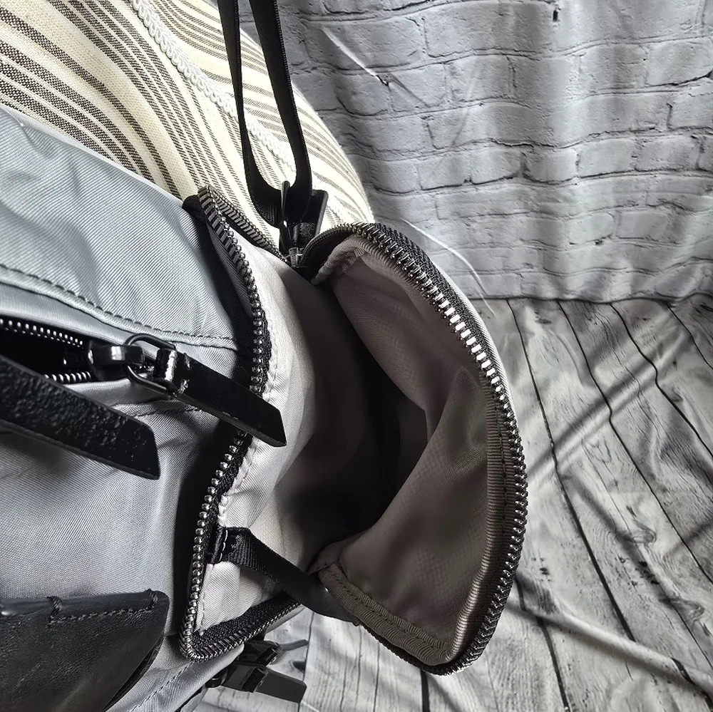 Tumi Voyageur Carson Backpack Nylon in Grey Mist - Picture 10 of 14